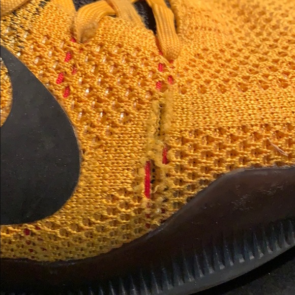 Nike Kobe 11 Elite Low Bruce Lee Flyknit - Picture 7 of 8